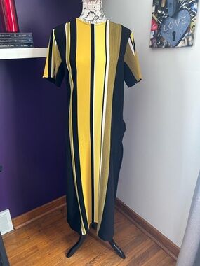 Marc Bouwer Short Sleeve Knit-like Maxi Dress